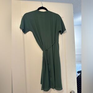 ARITIZIA BABATON WALLACE WRAP DRESS XXS